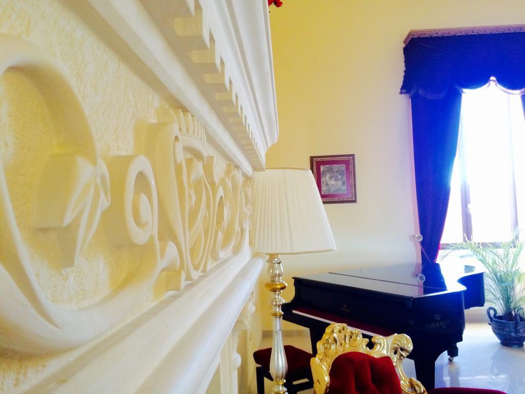 Bed and Breakfast Castello Conti Filo Торре-Санта-Сузанна Екстер'єр фото