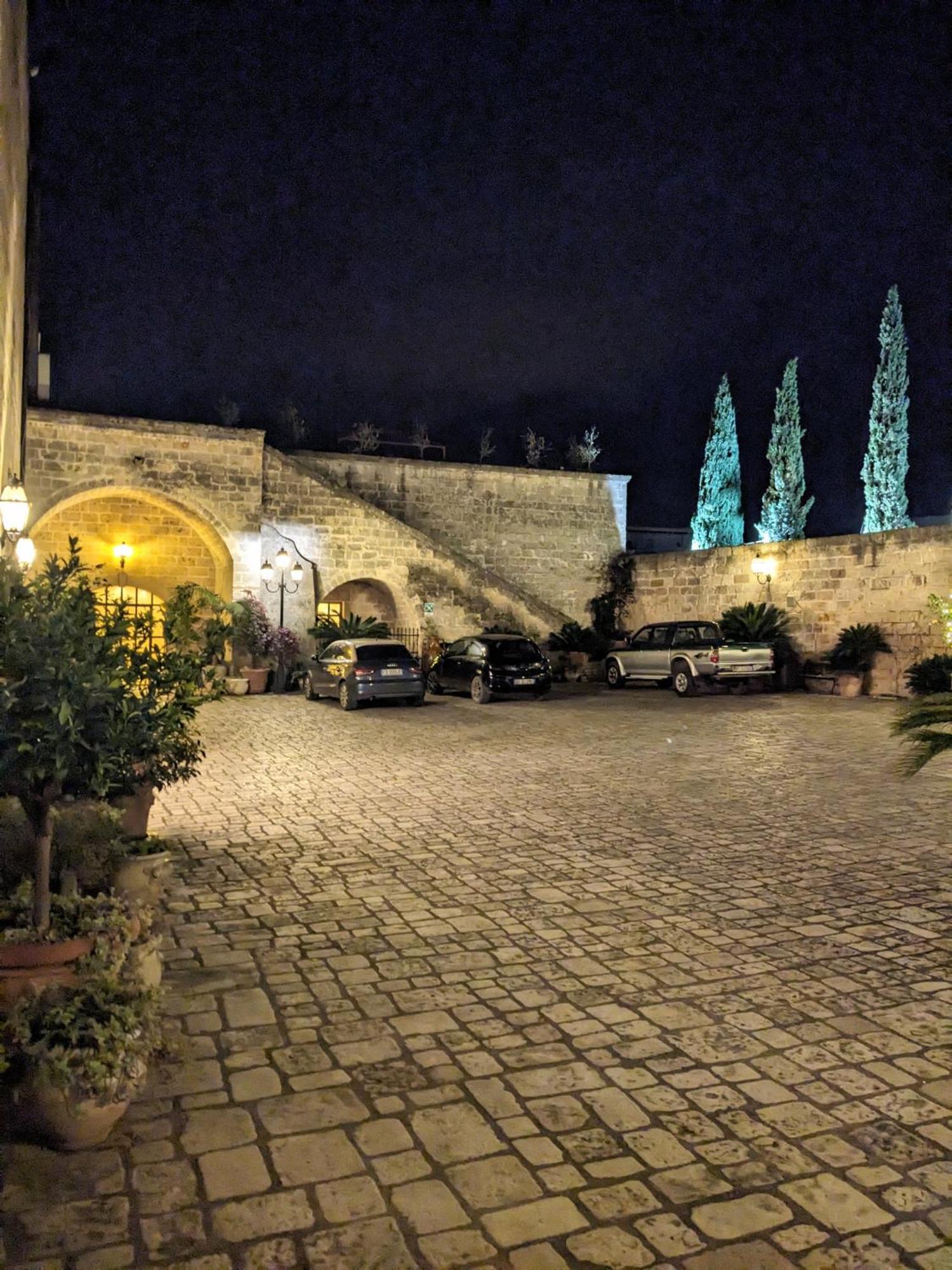Bed and Breakfast Castello Conti Filo Торре-Санта-Сузанна Екстер'єр фото