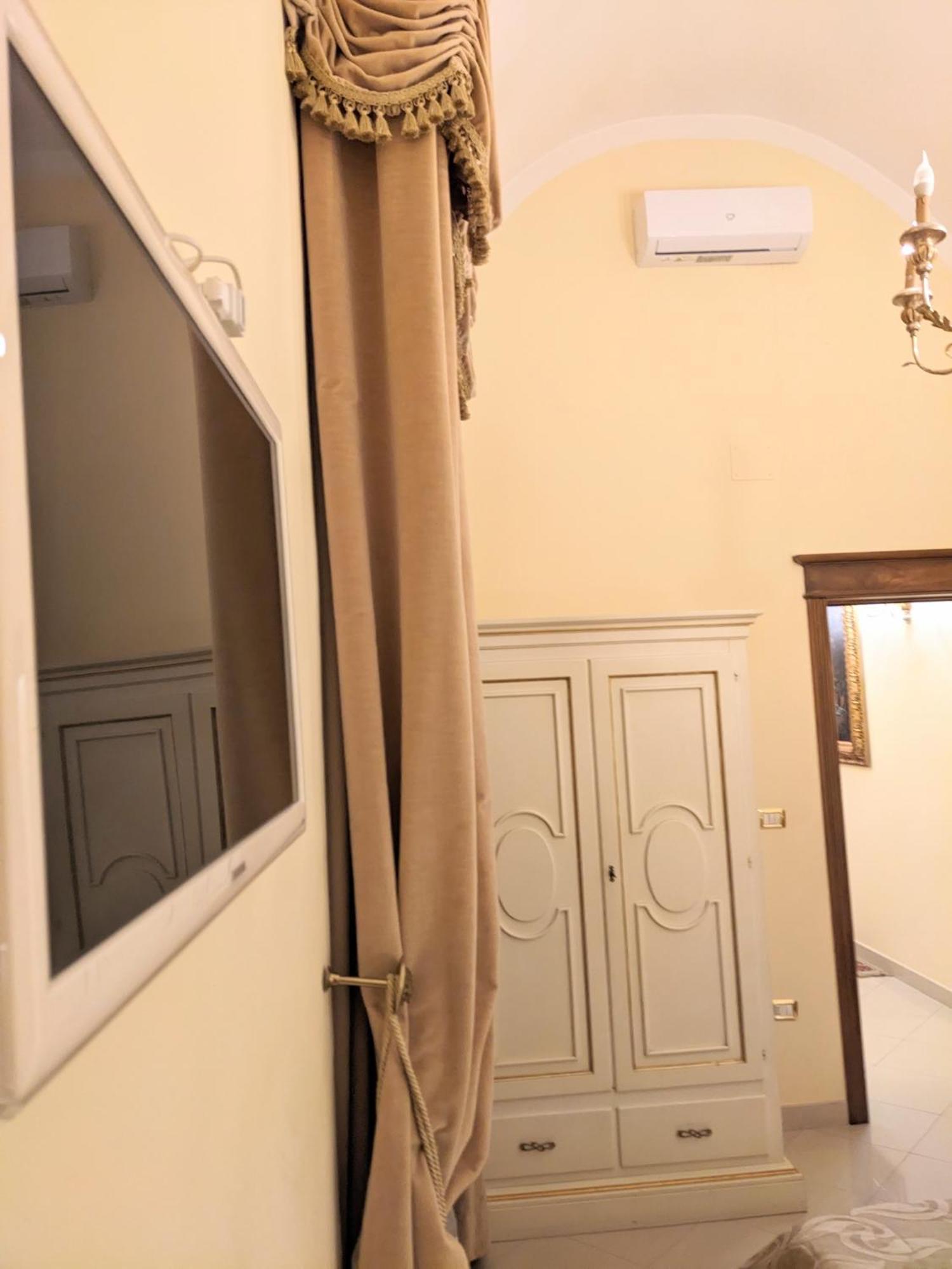 Bed and Breakfast Castello Conti Filo Торре-Санта-Сузанна Екстер'єр фото