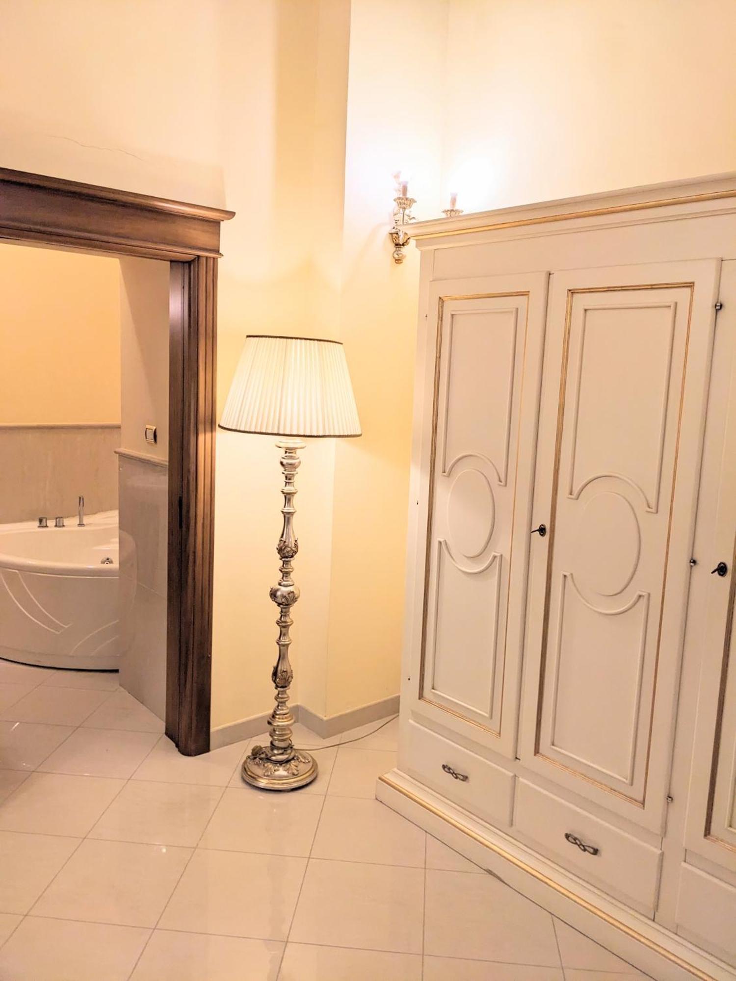 Bed and Breakfast Castello Conti Filo Торре-Санта-Сузанна Екстер'єр фото